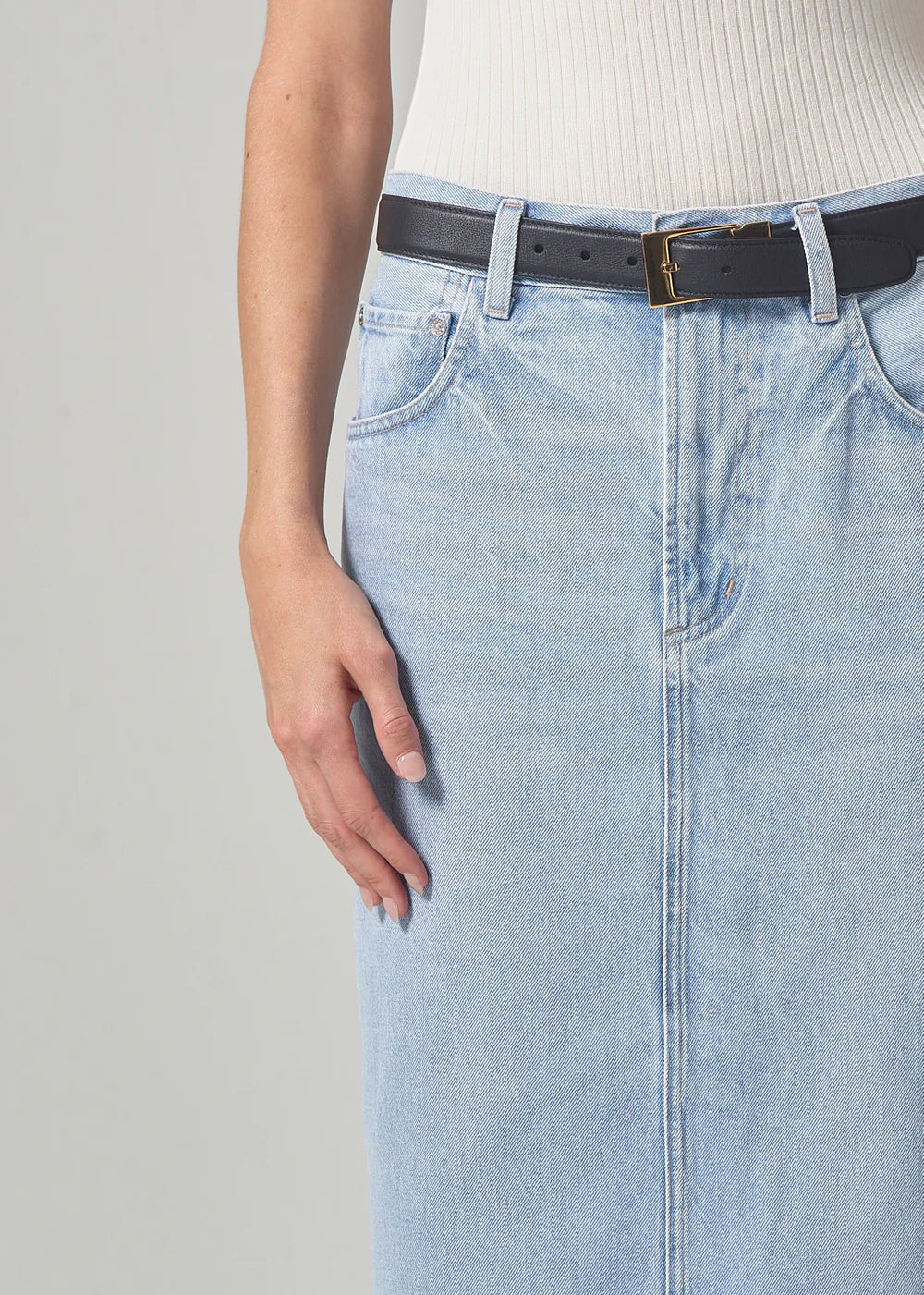 Verona Column Skirt in Frequency