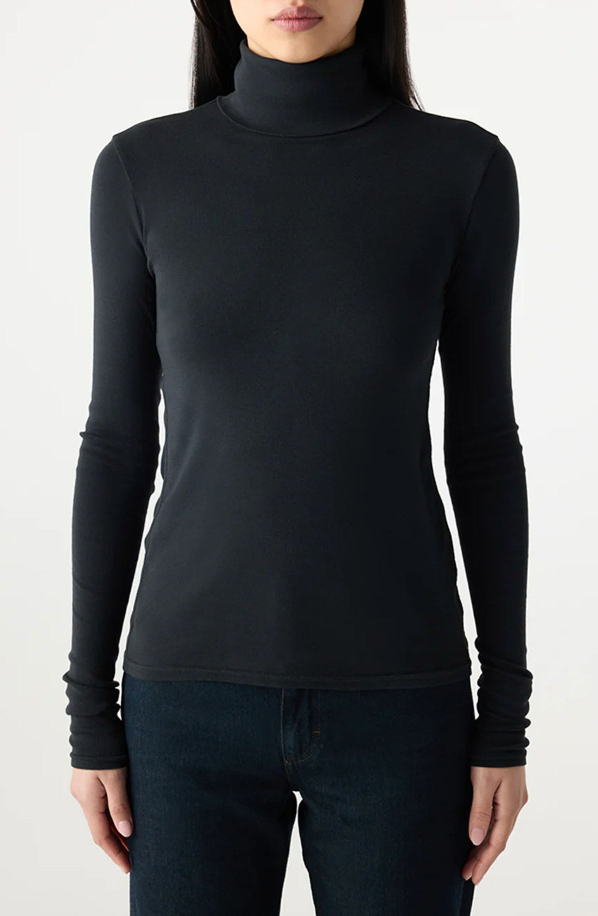 Reese Tee in Black