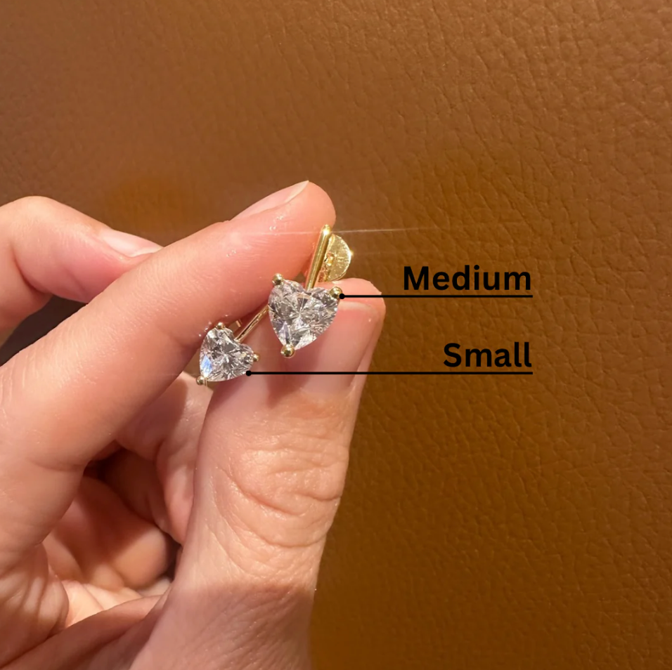 Linea Love Stud in Gold | Small