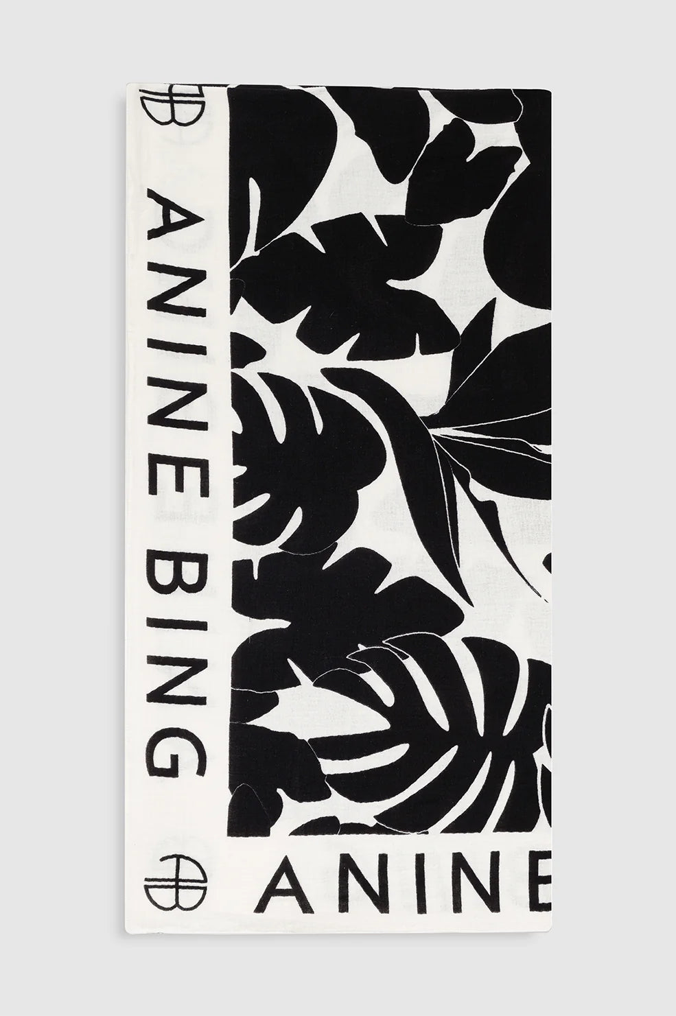 Eliza Sarong in Black Bird of Paradise