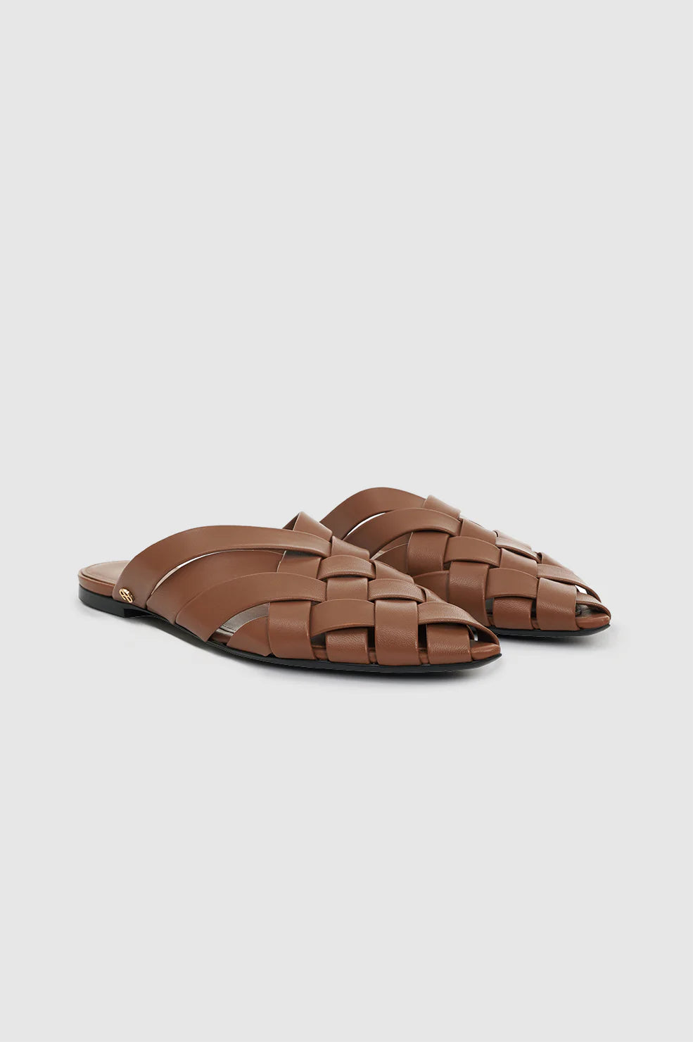 Eve Flats in Cognac