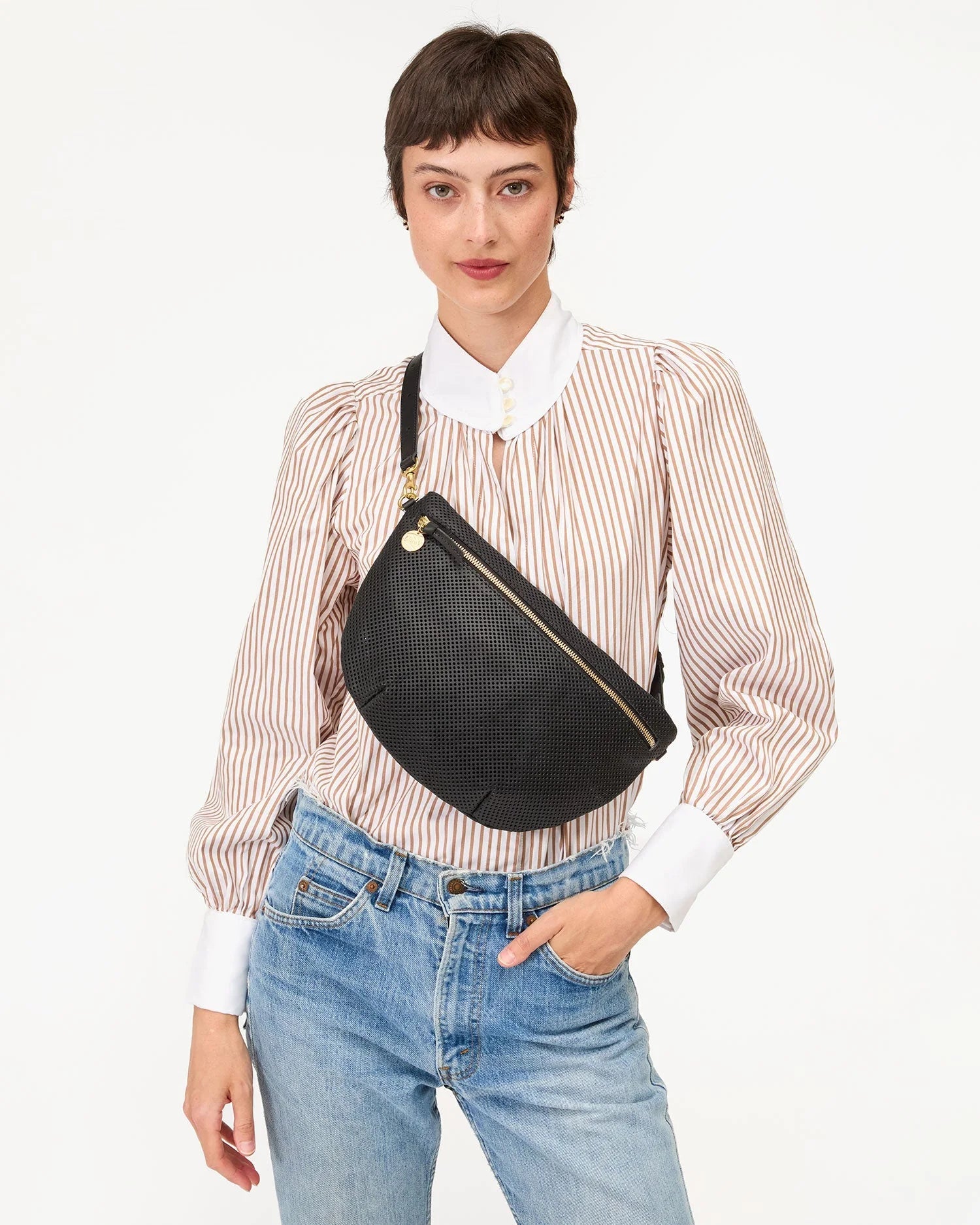 Grande Fanny in Black Perf