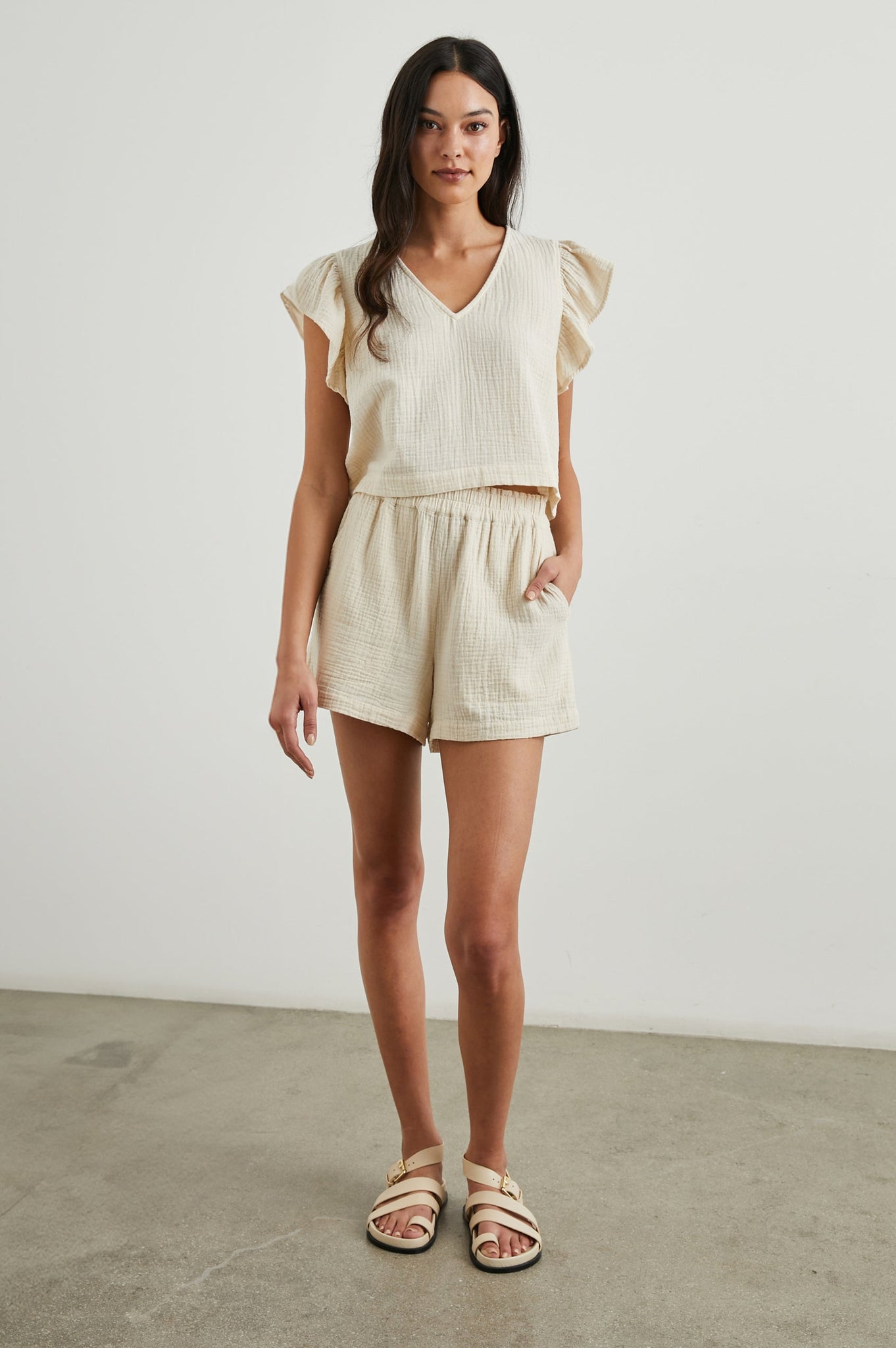 Leighton Shorts in Flax