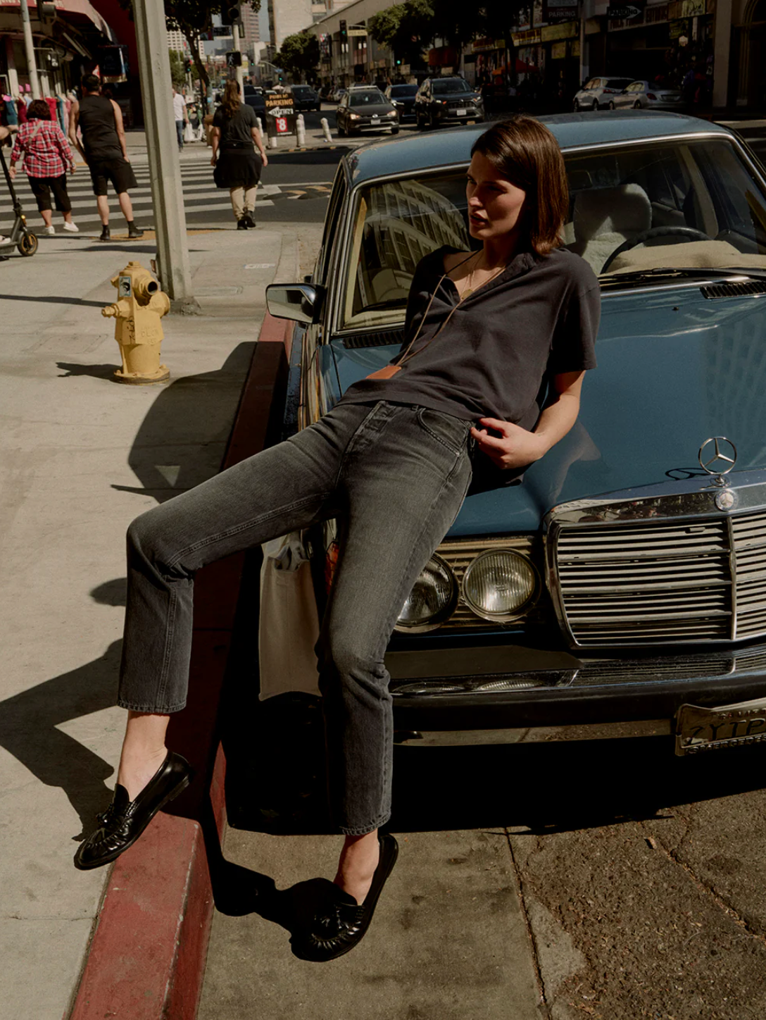 Blaine High Rise Straight in Vintage Black