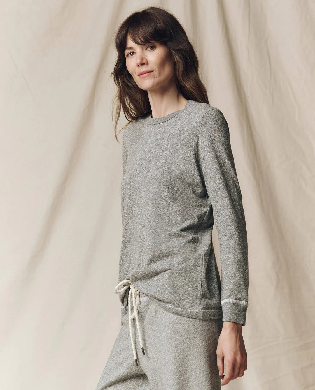 The Great The Long Sleeve Slim Tee. Heather Grey