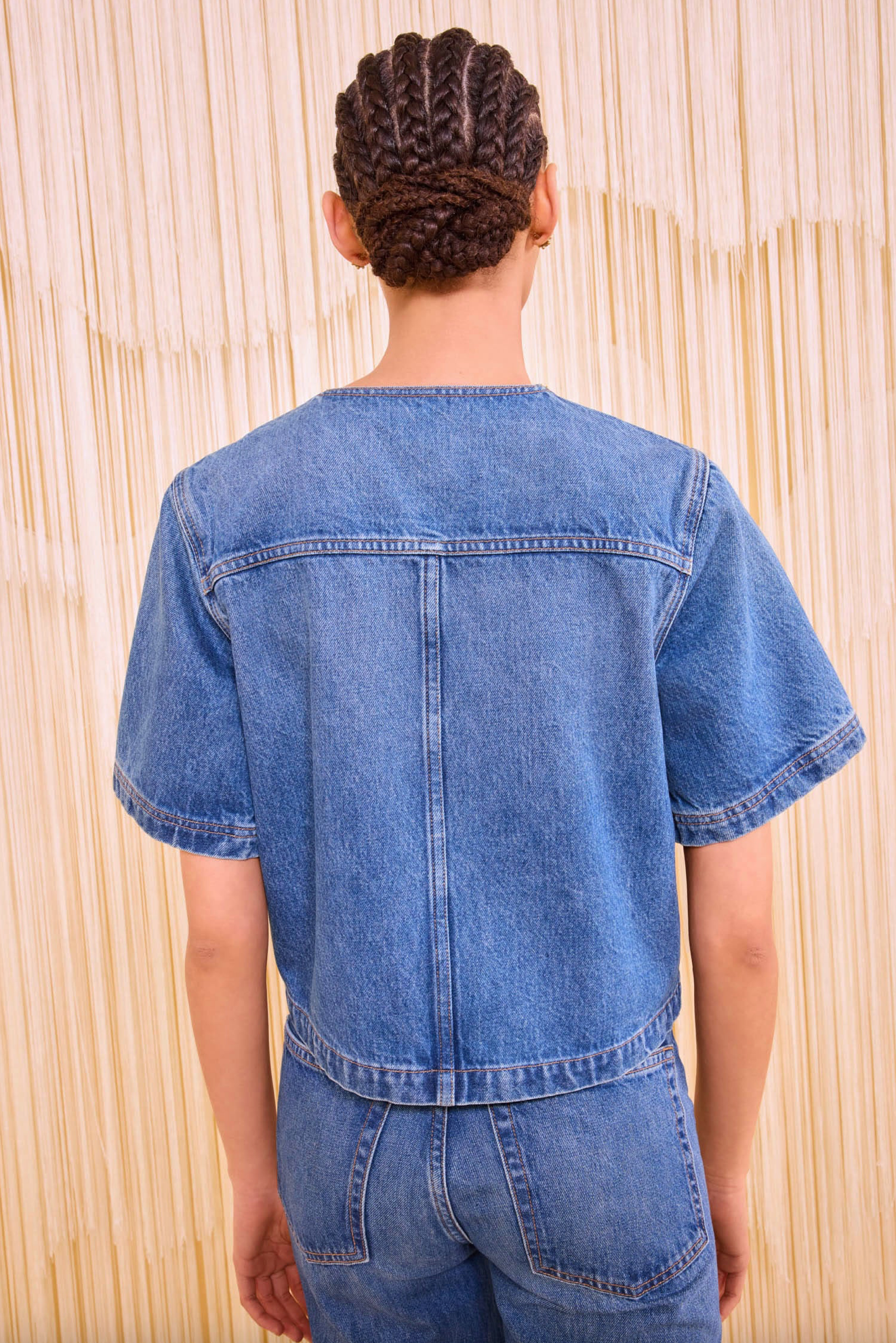 The Serge Short Sleeve Jacket in Danube