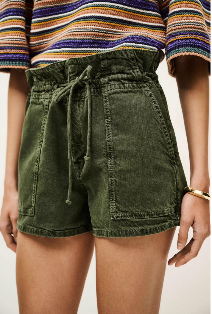 Fabo Shorts. Kaki