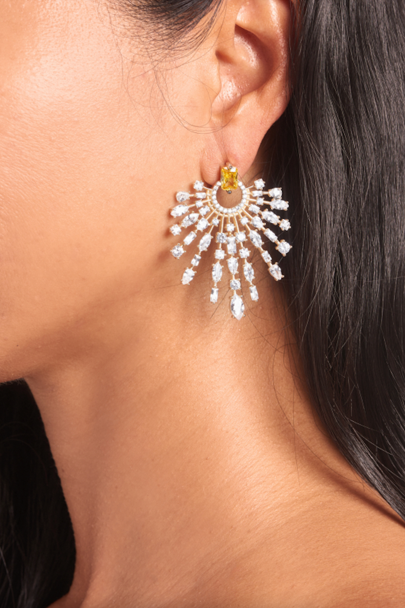 Holly Earrings in Gold