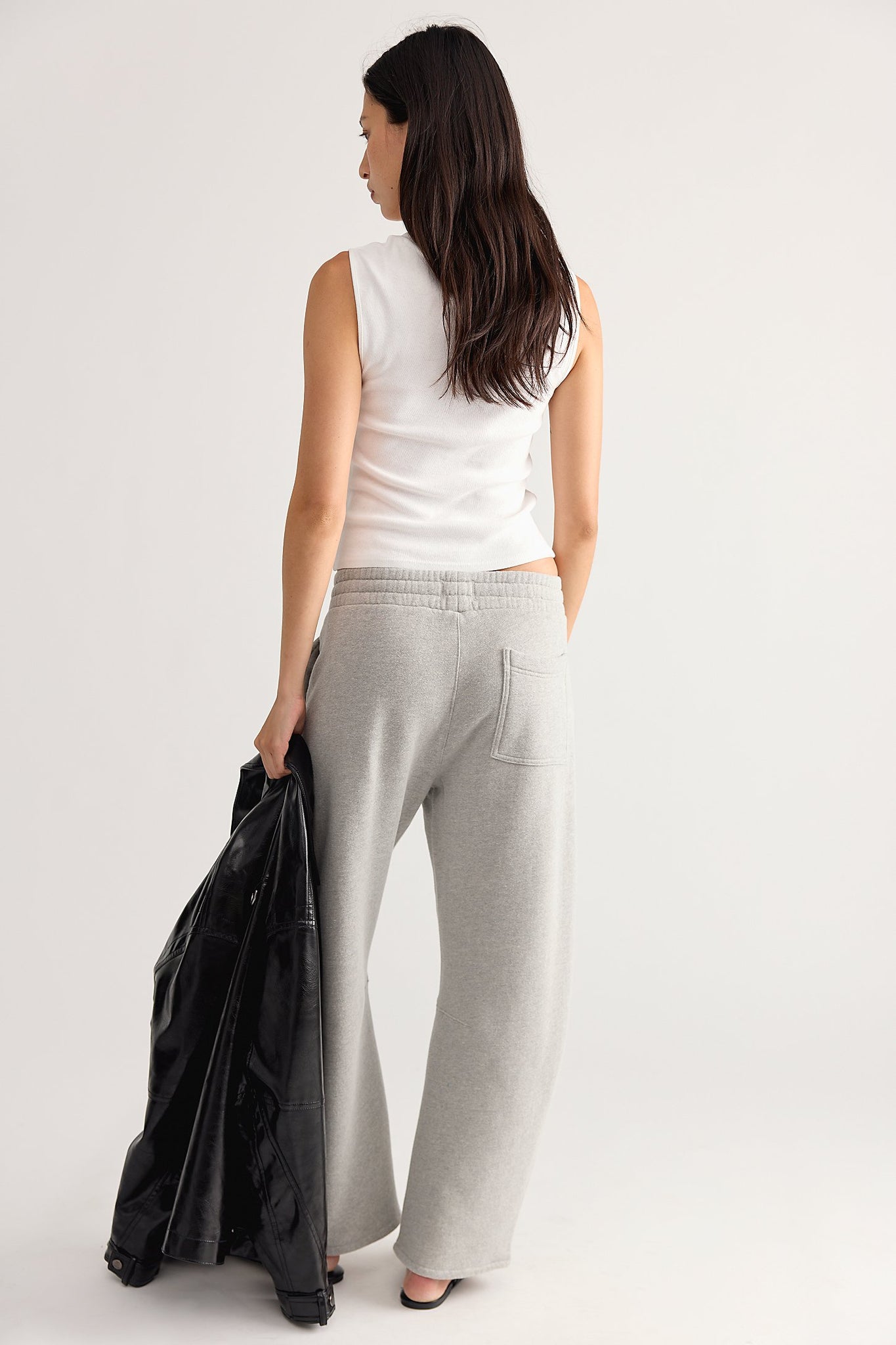 Freya Sweatpant in Heather Grey