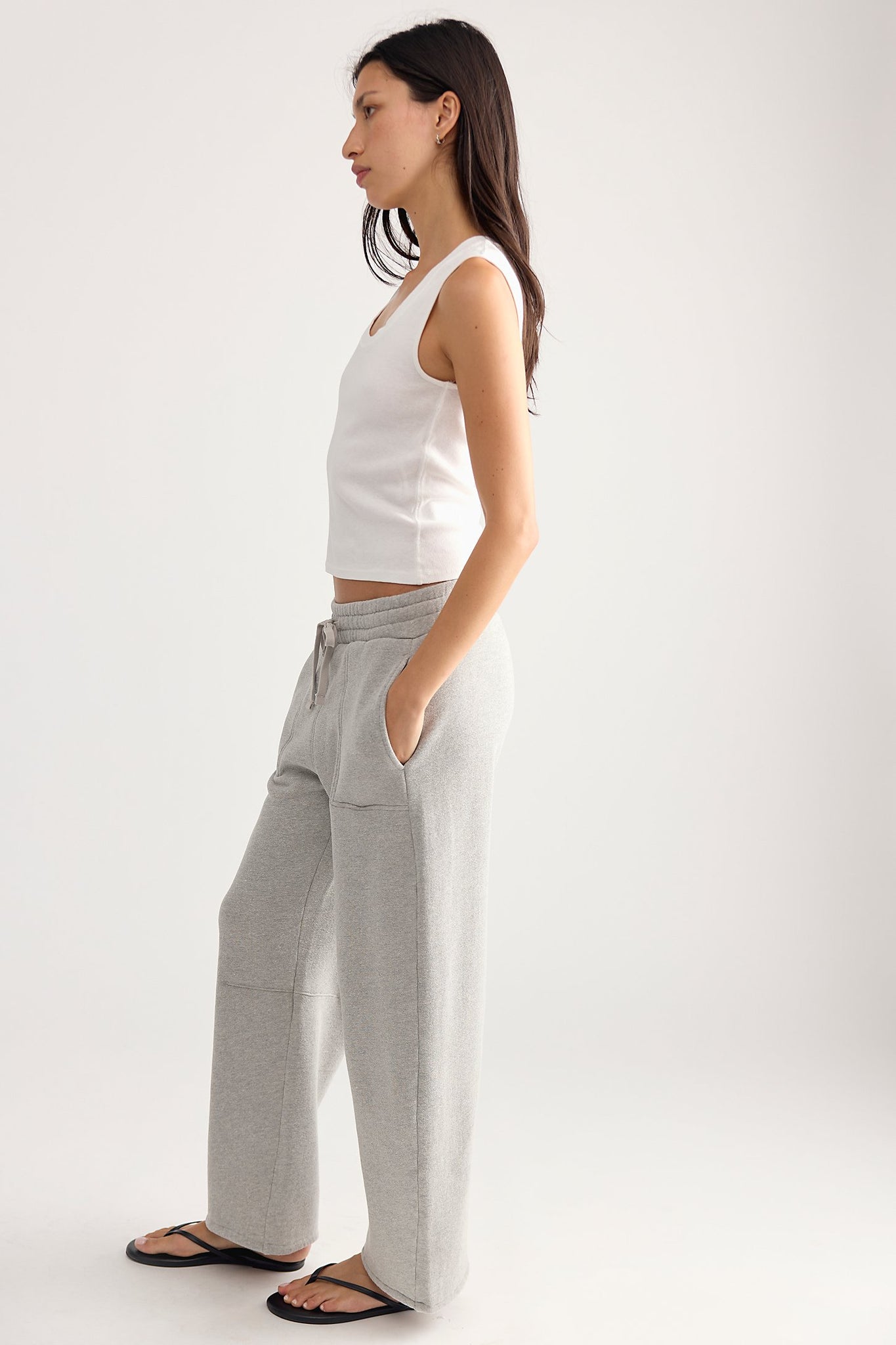Freya Sweatpant in Heather Grey
