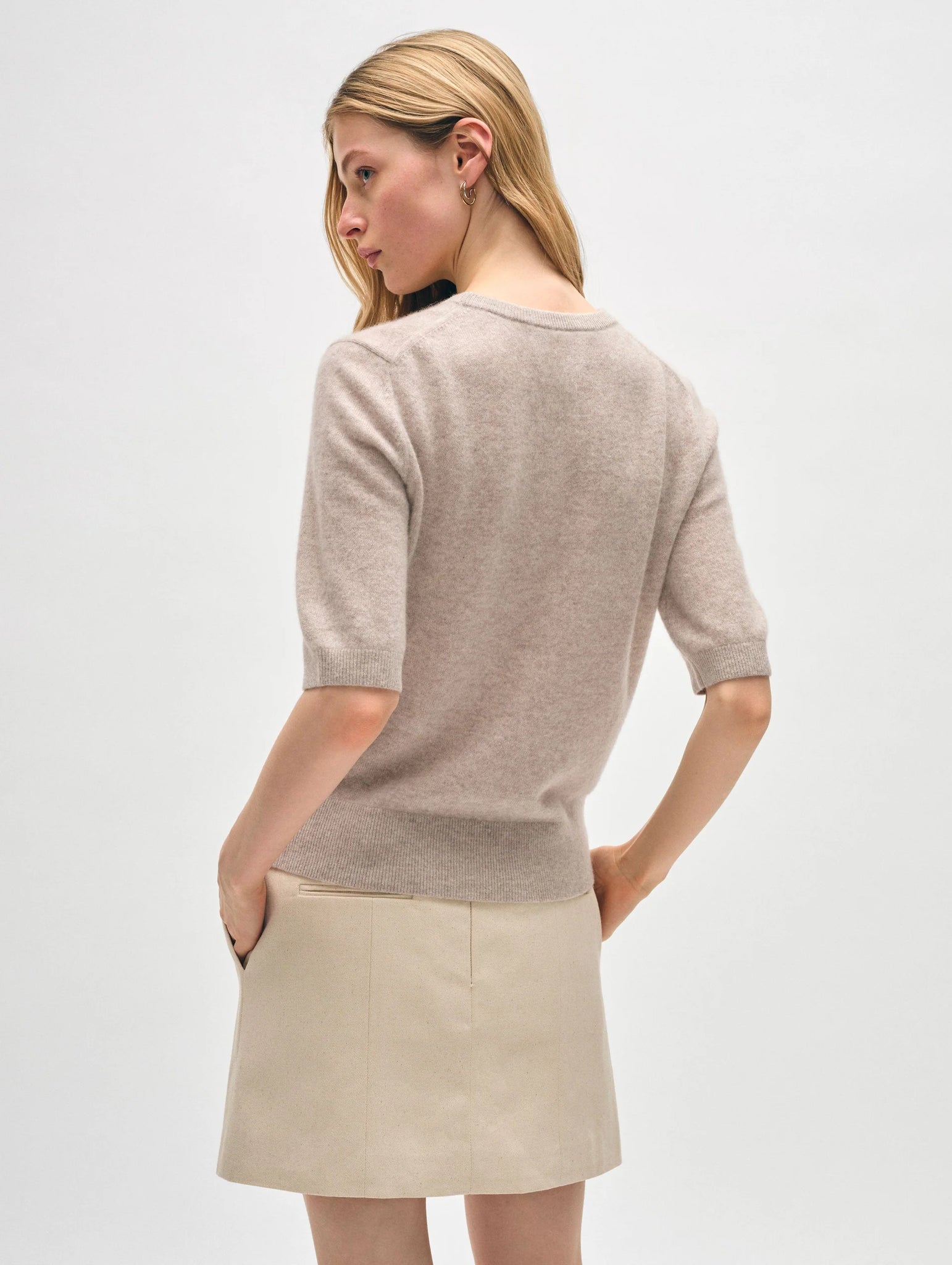 Essential Cashmere Tee in Sandwisp Heather