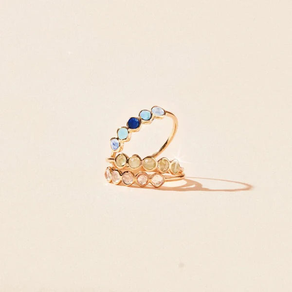 celestial blue five-stone mood ring in 10k solid gold