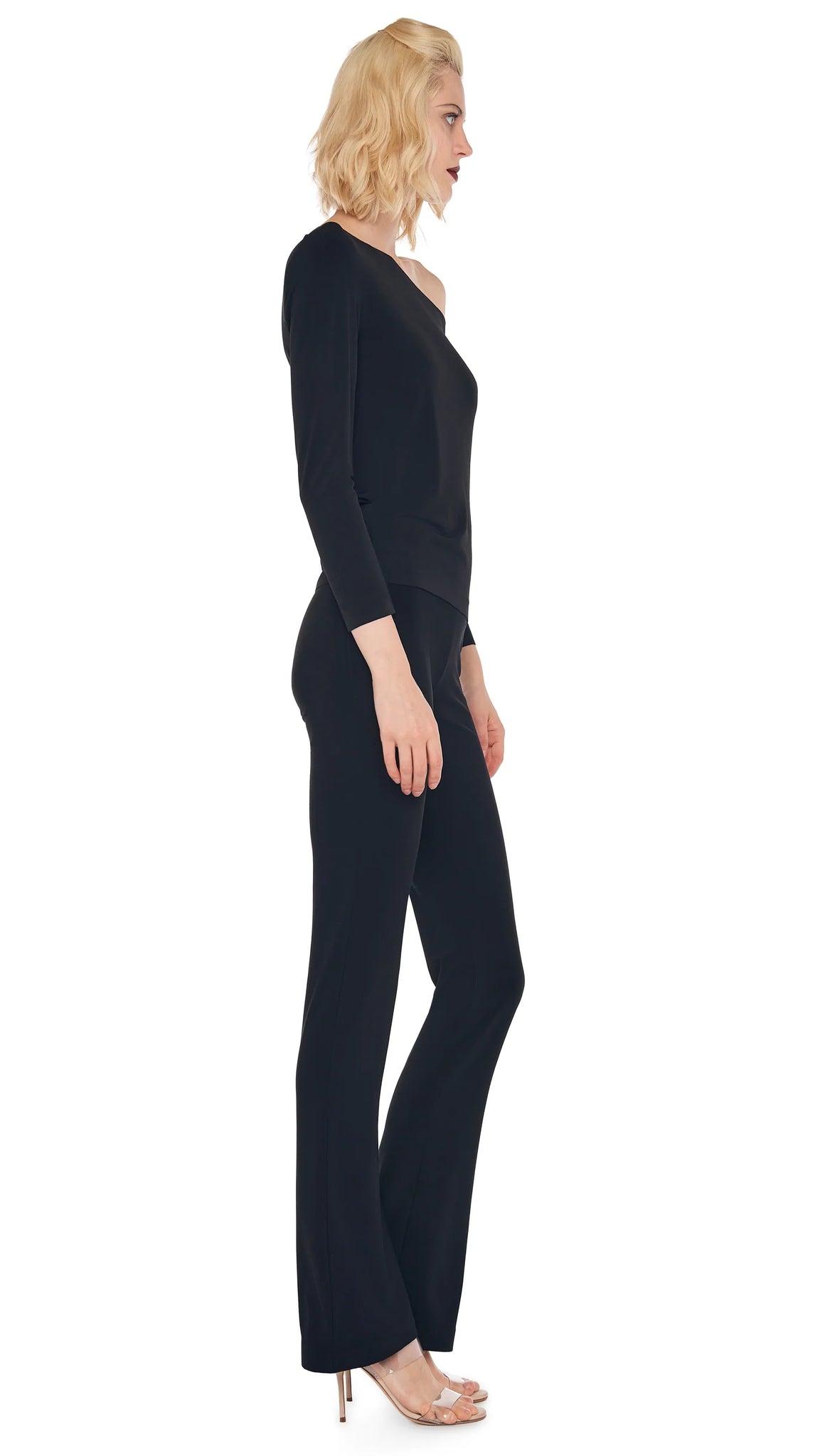 Long Sleeve Drop Shoulder Top in Black