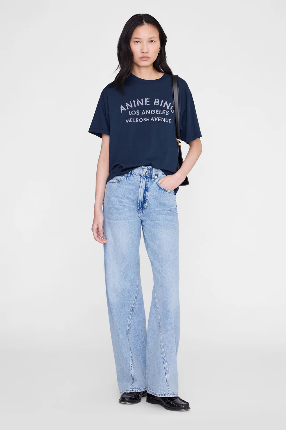 Cade Tee Melrose Stencil in Navy