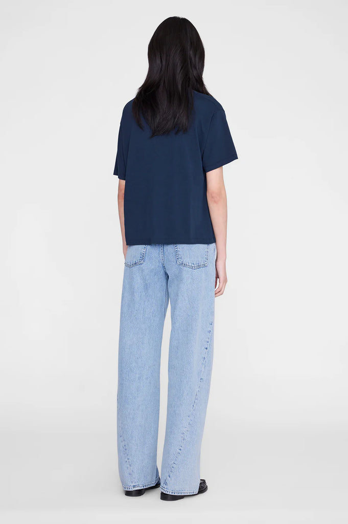 Cade Tee Melrose Stencil in Navy