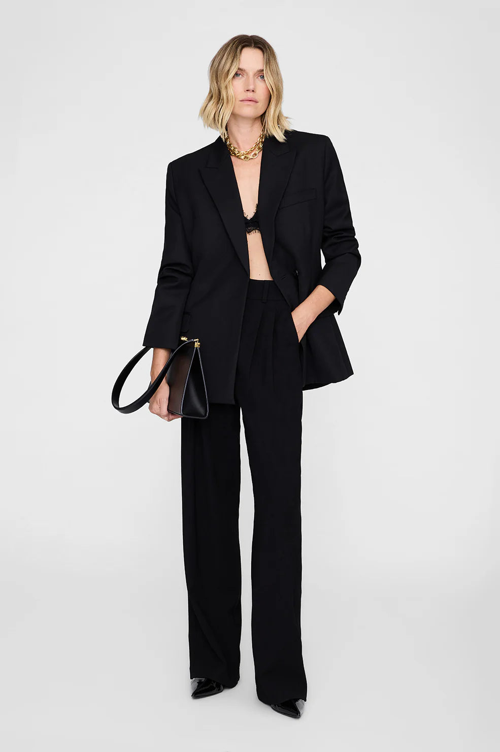 Aretha Blazer in Black