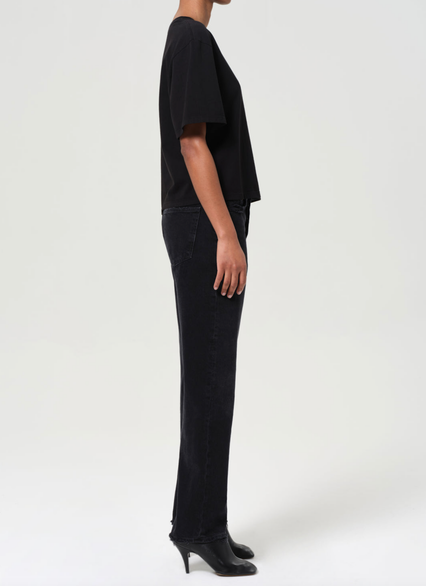 90's Mid Rise Straight in Tar