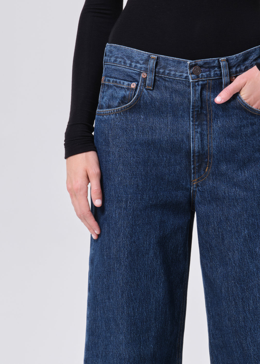 Low Curve Jean in Pendulum