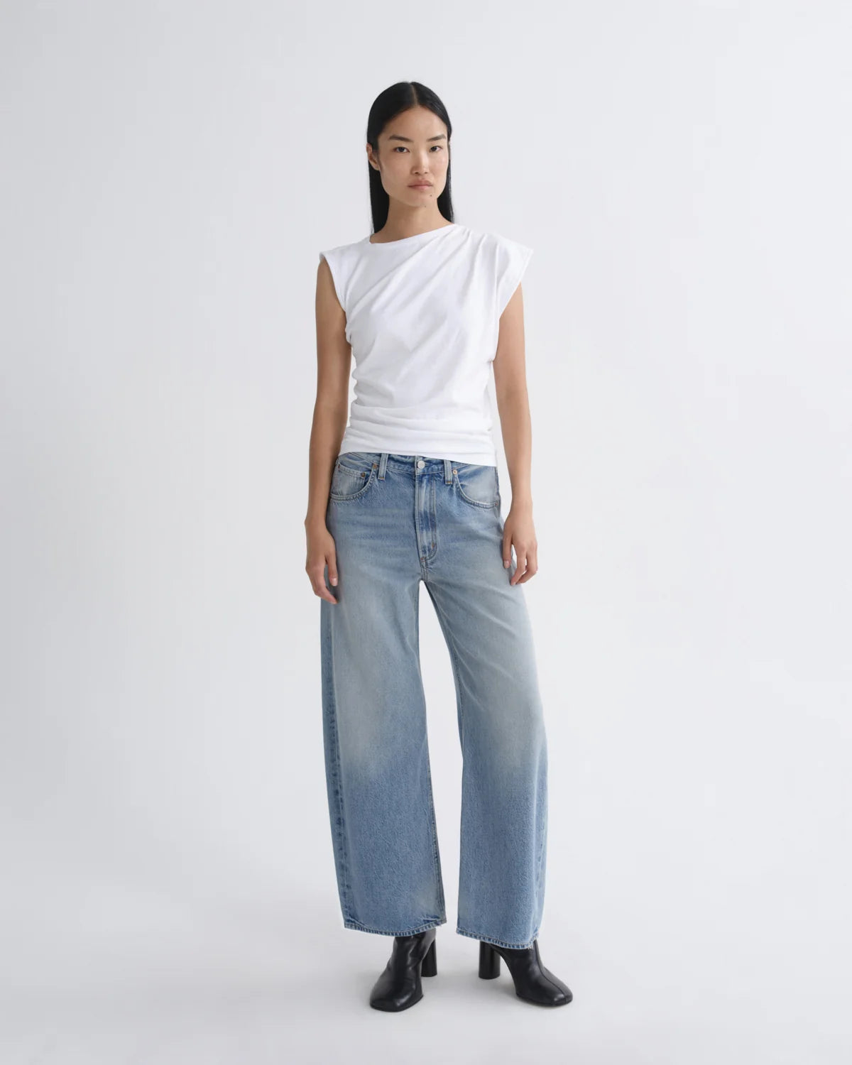 Low Curve Jean in Reset