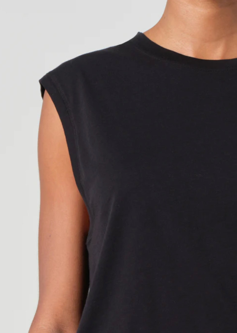 Raya Muscle Tee in Black