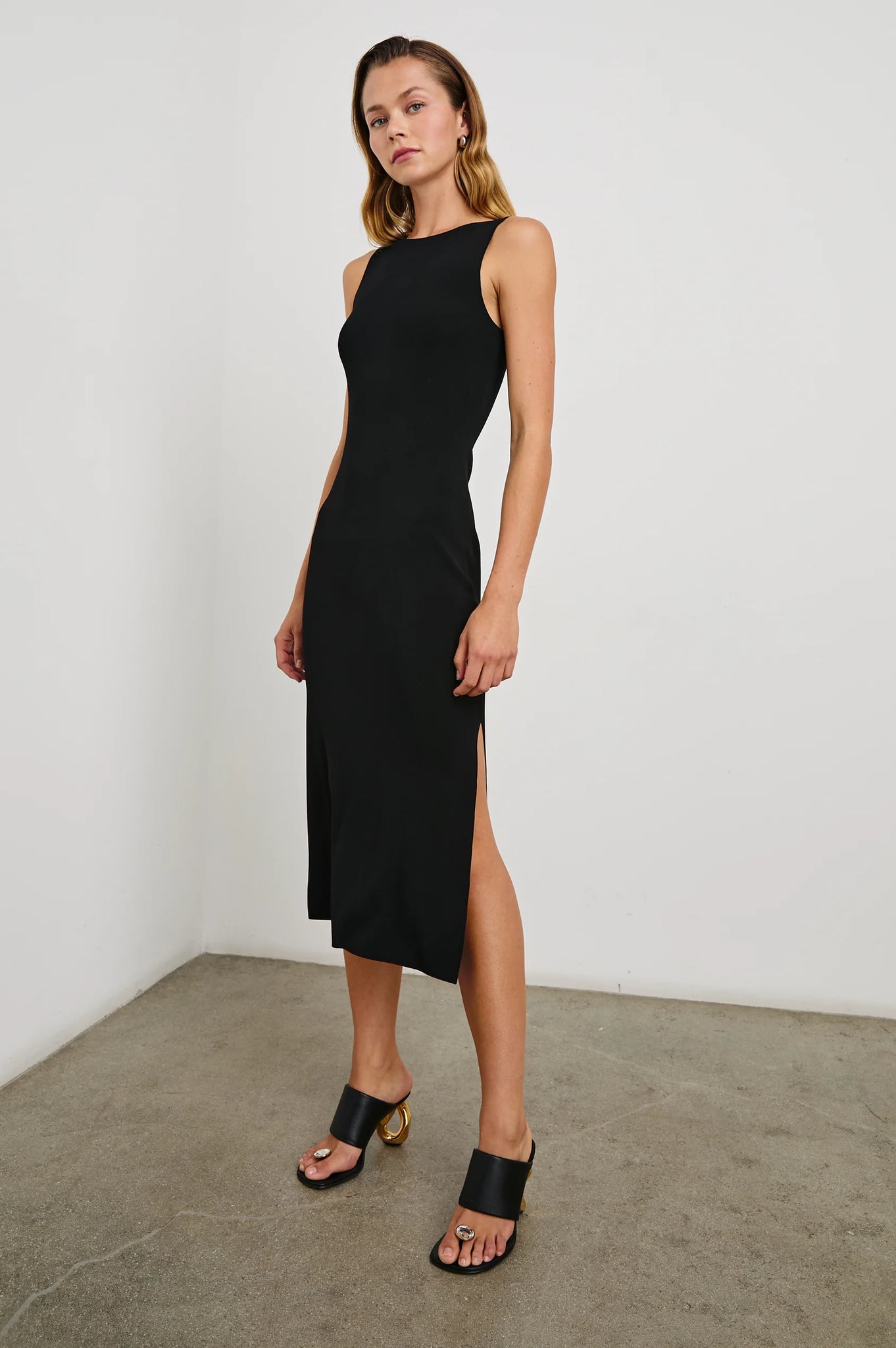 Alora Dress in Black