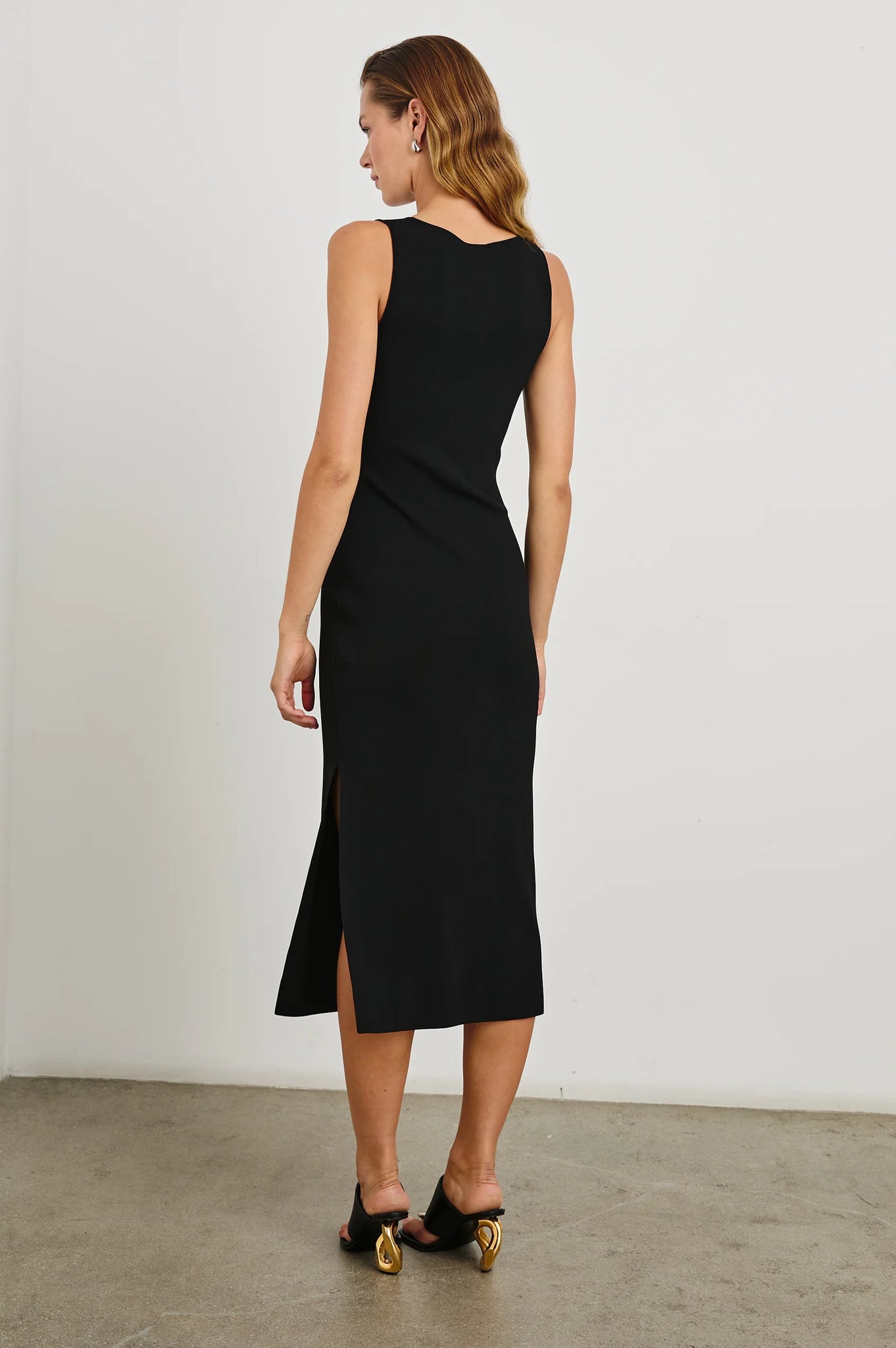 Alora Dress in Black