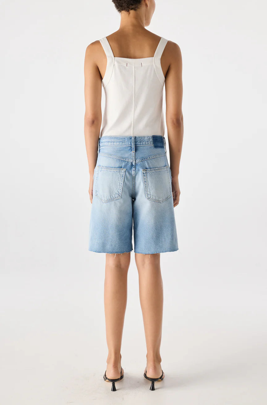 Steph Short in Breeze