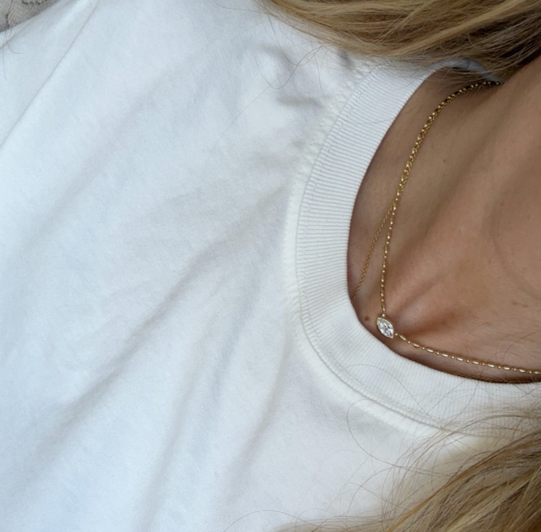 Bezel Marquise Floating Necklace in Gold
