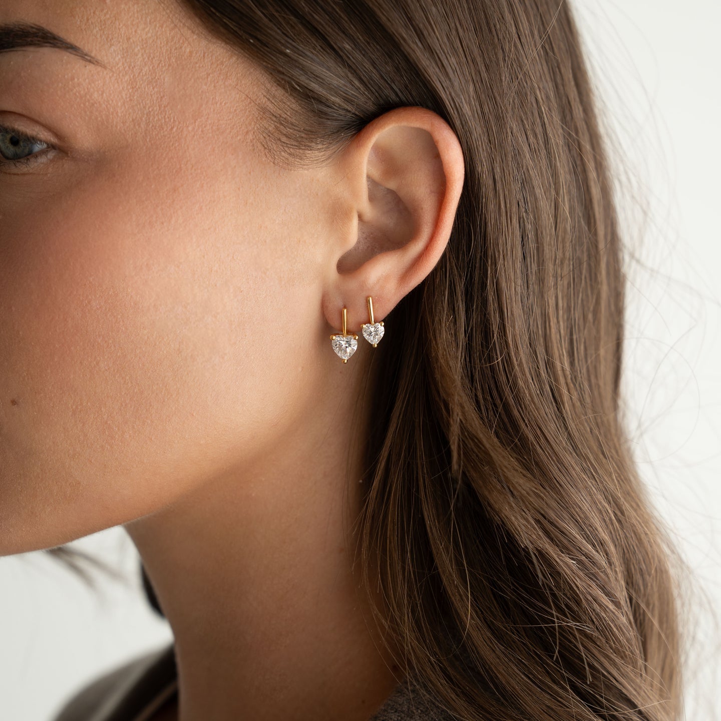 Linea Love Stud in Gold | Medium