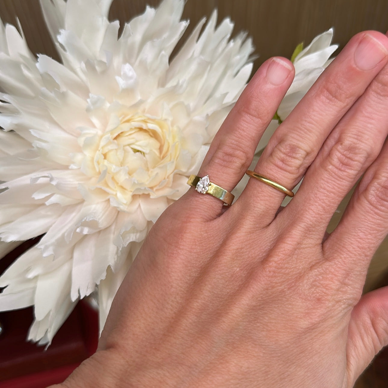 Pear Pinky Ring in Gold