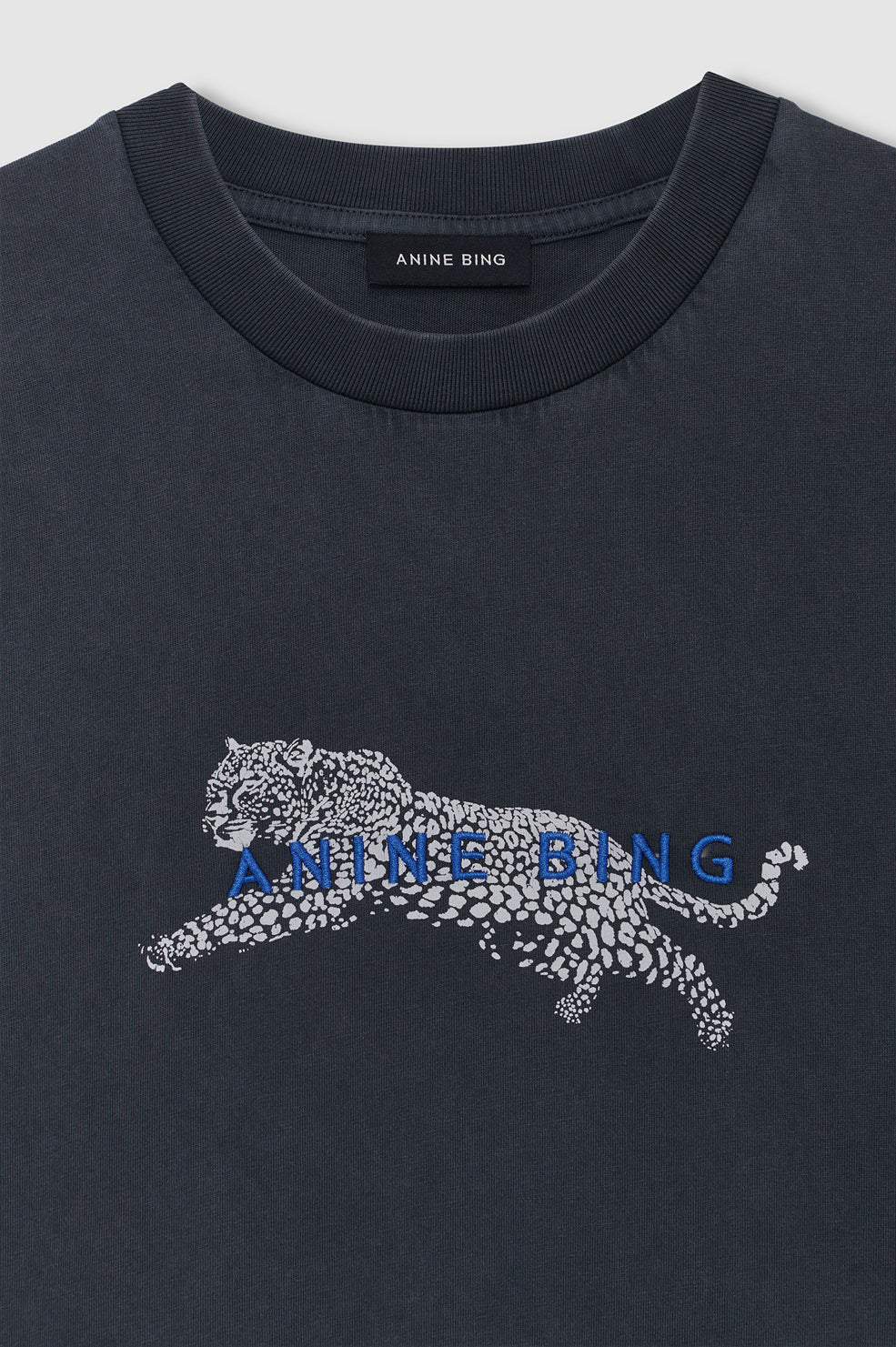 Cade Tee Leopard in Washed Black
