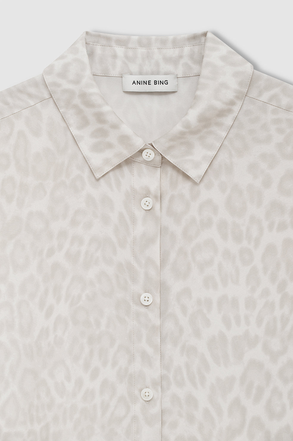 Coco Shirt in Washed White Leopard