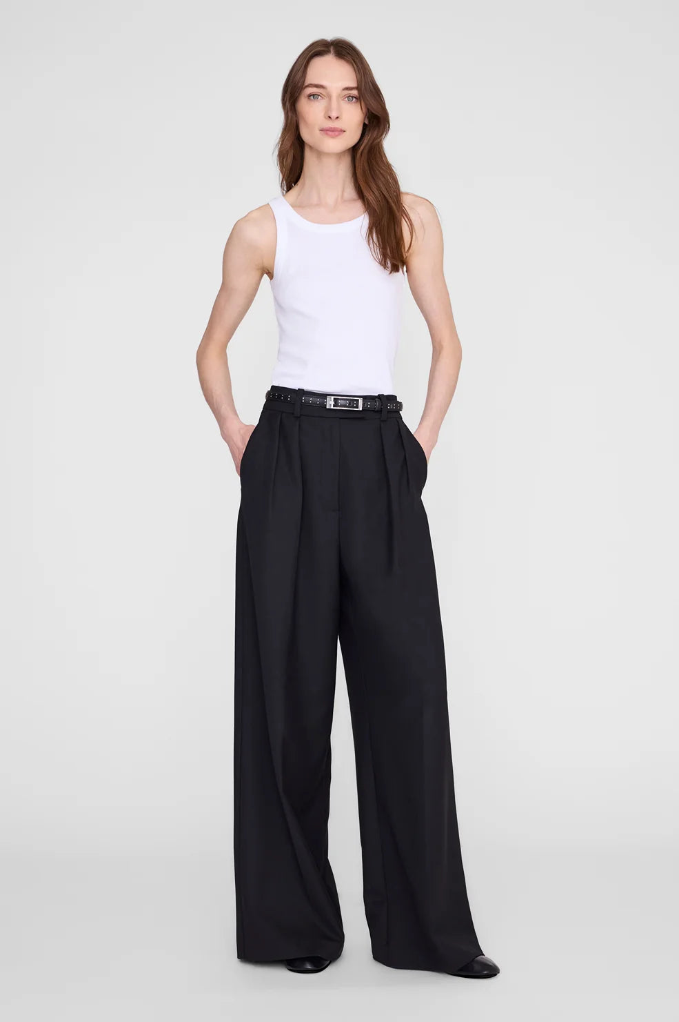 Elly Belt Studs Smooth Leather in Black