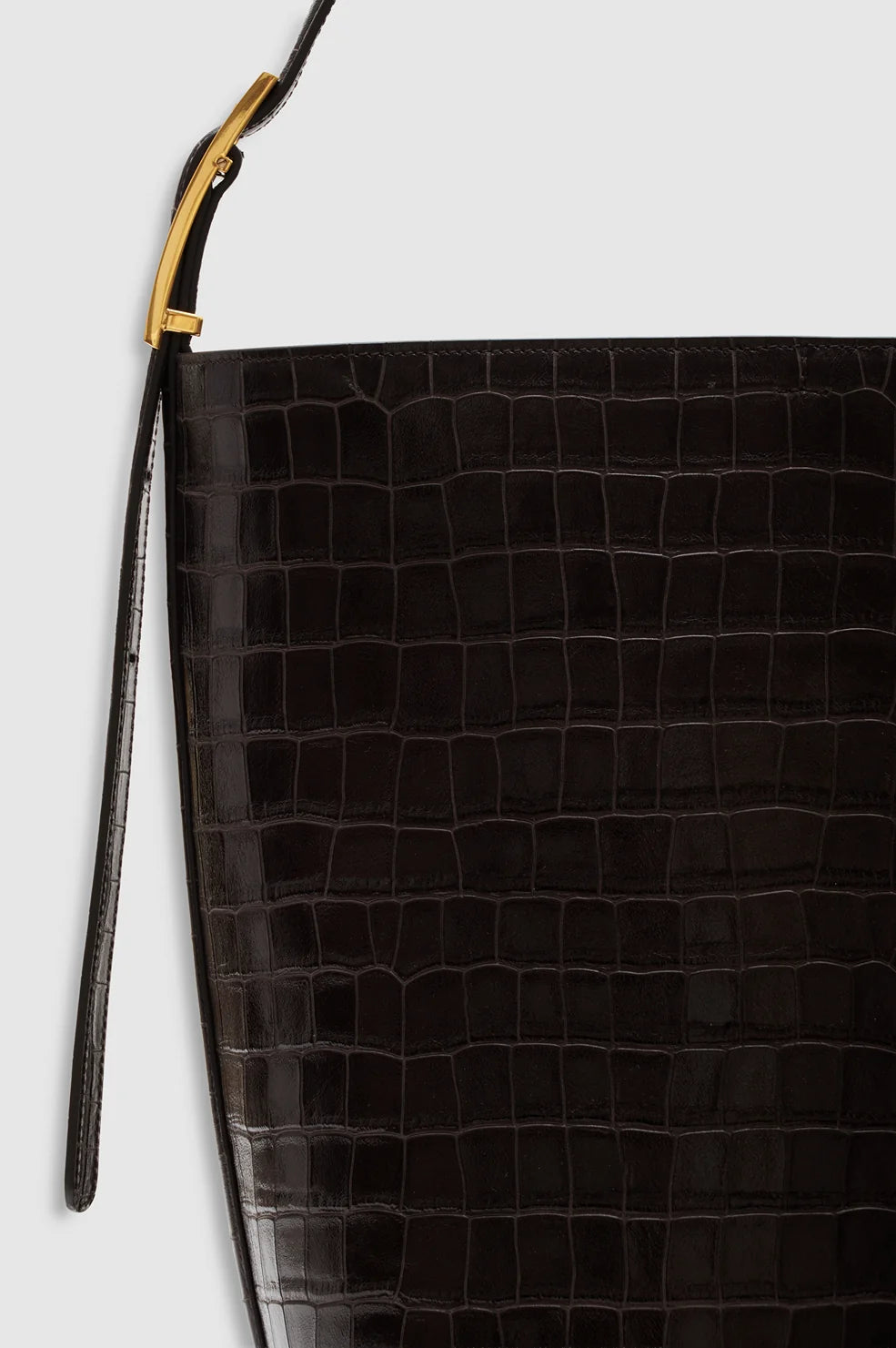 Elly Bucket Bag Embossed in Dark Brown