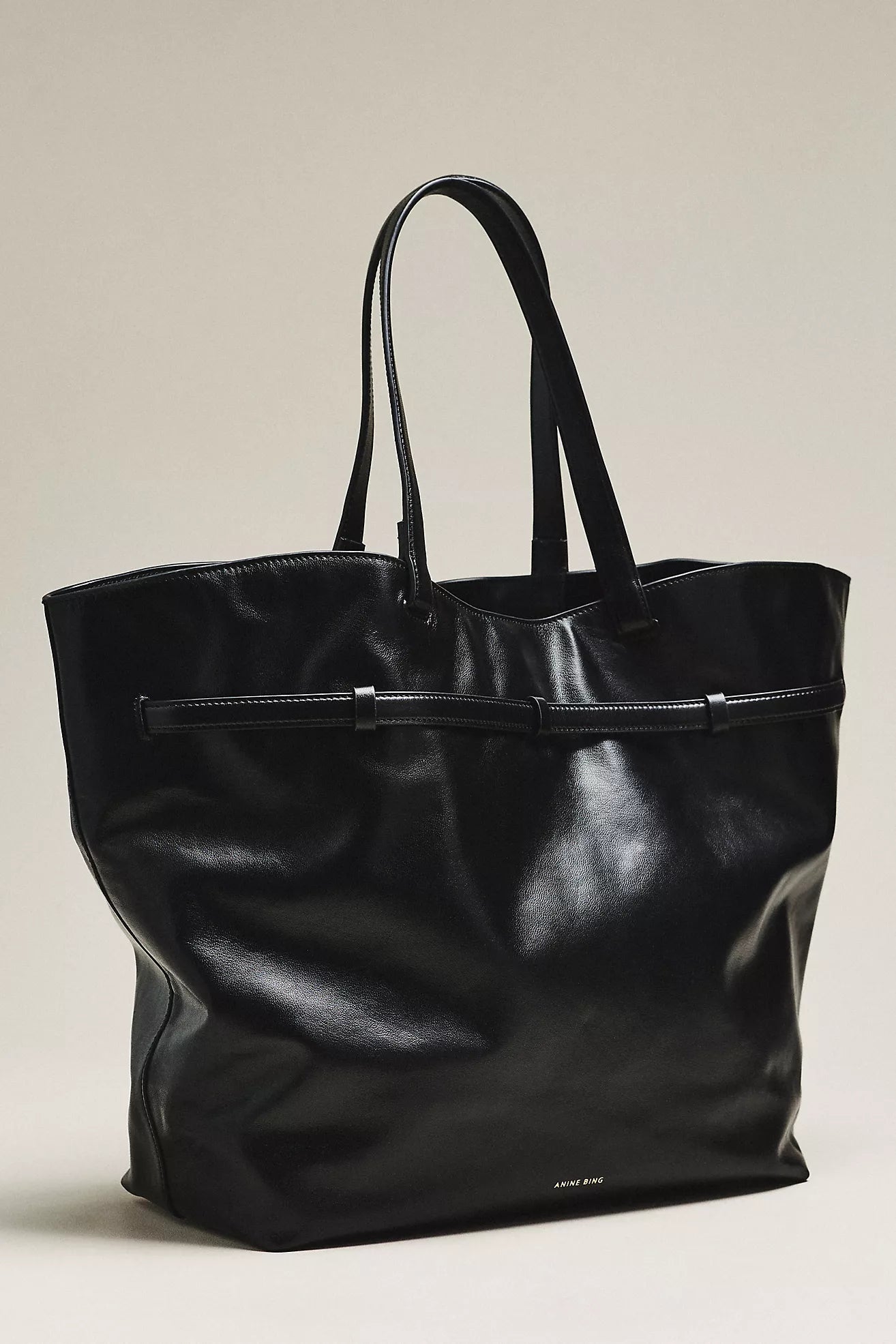 Elly Tote Small Grained Leather in Black