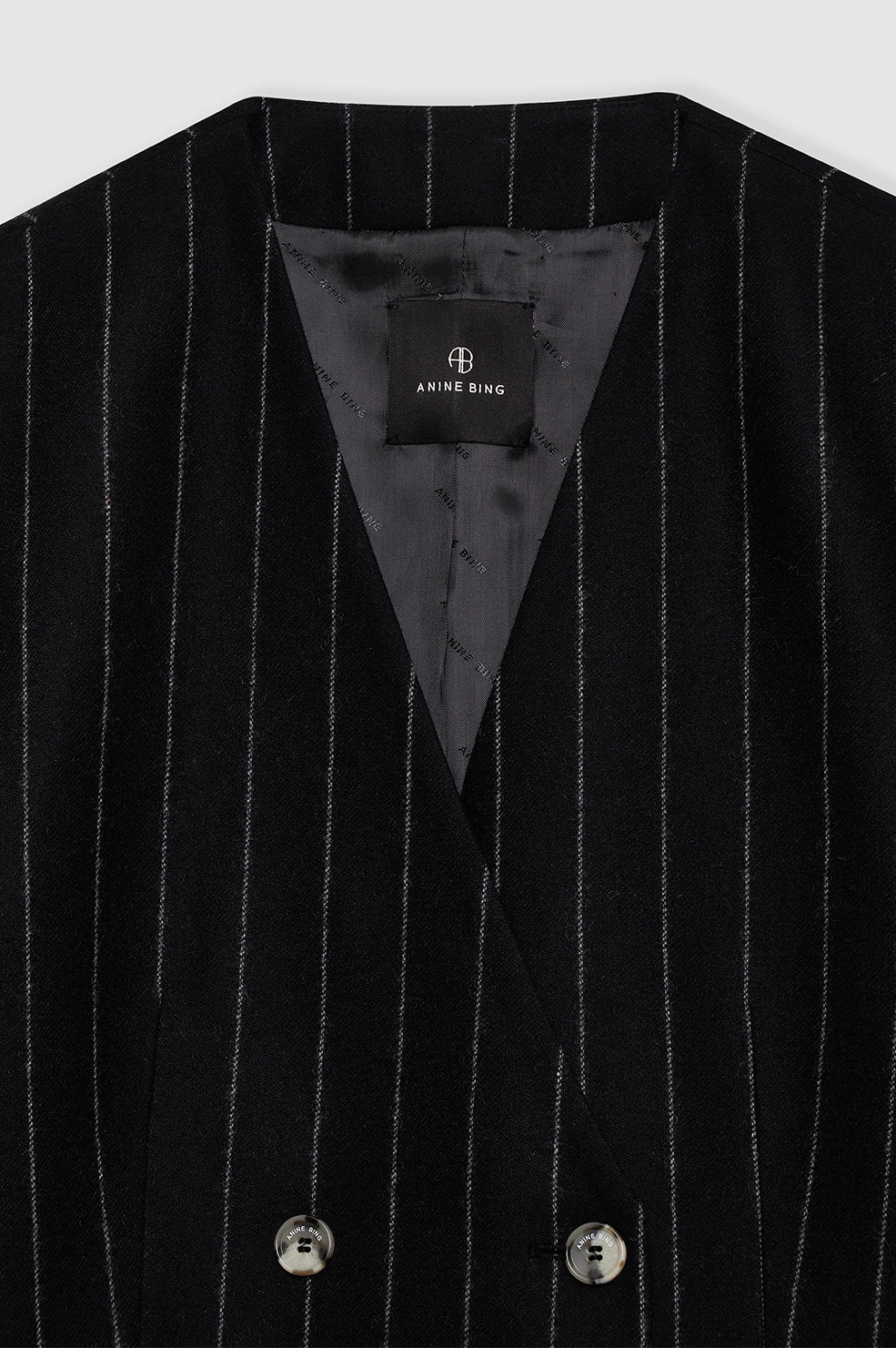 Maron Blazer in Dark Grey Pinstripe