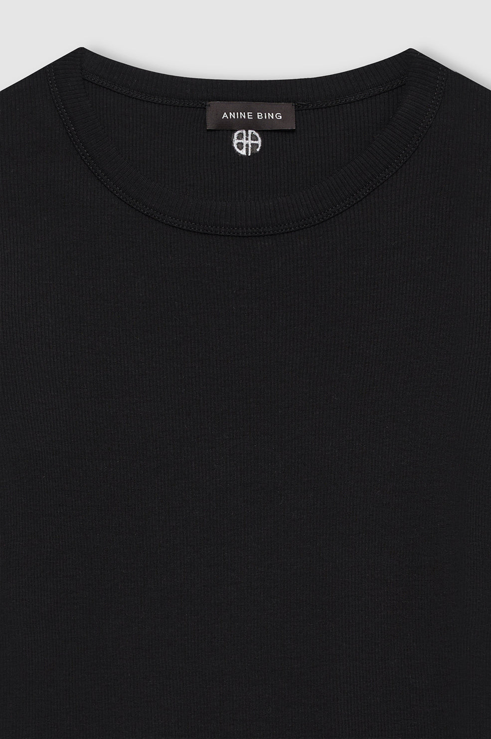 Sixtine Tee Short Sleeve in Black