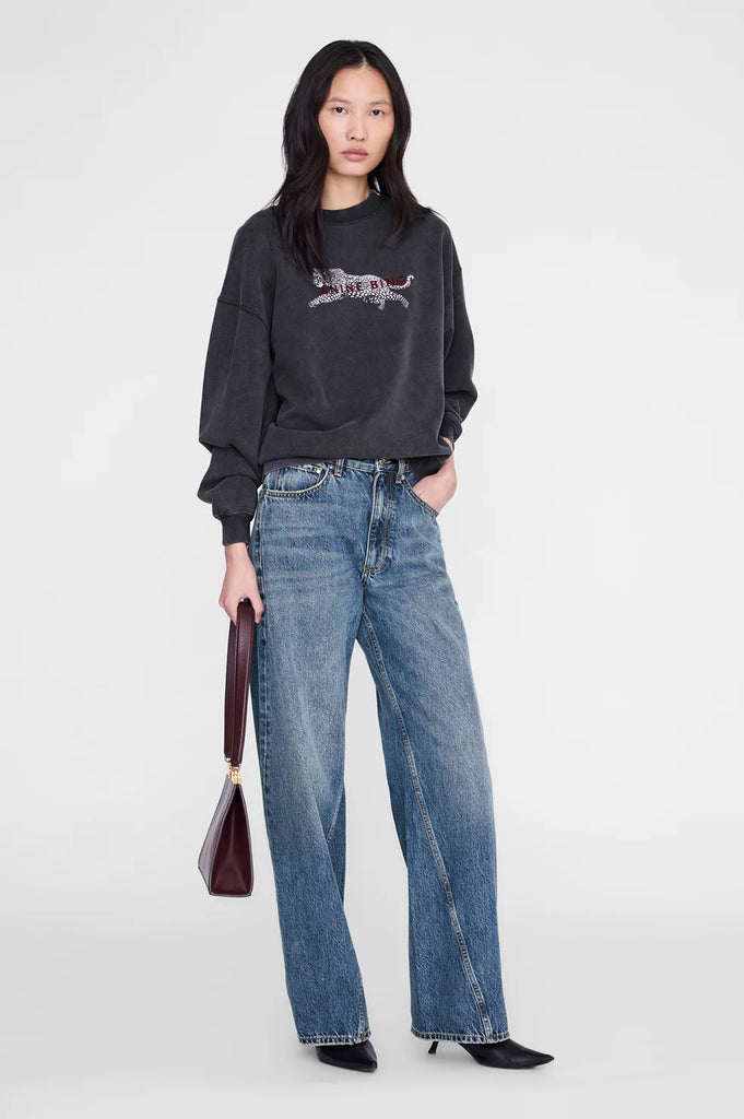 Spencer Sweatshirt Leopard in Washed Black