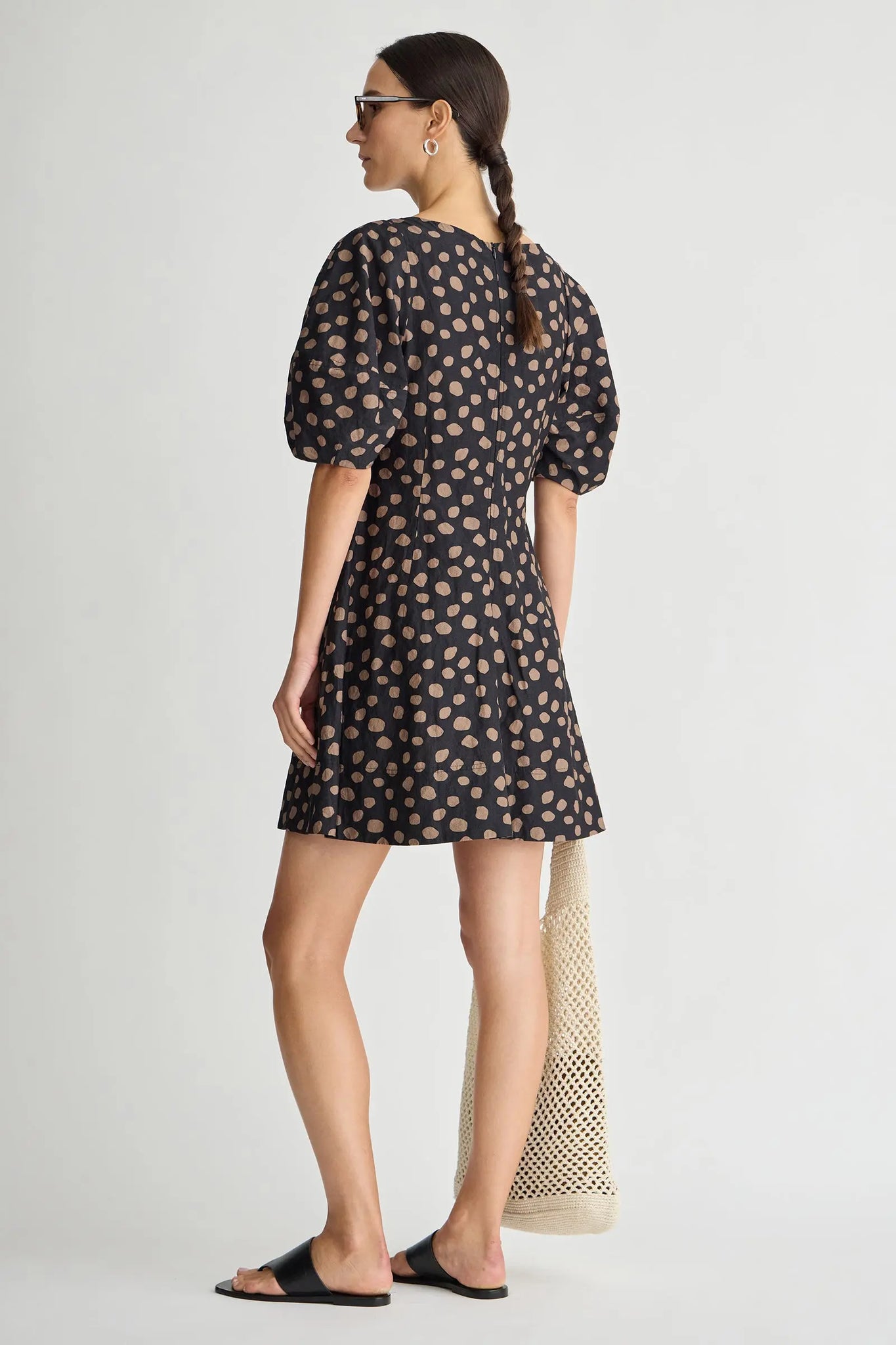 Anni Scoop Mini in Yayai Black & Camel