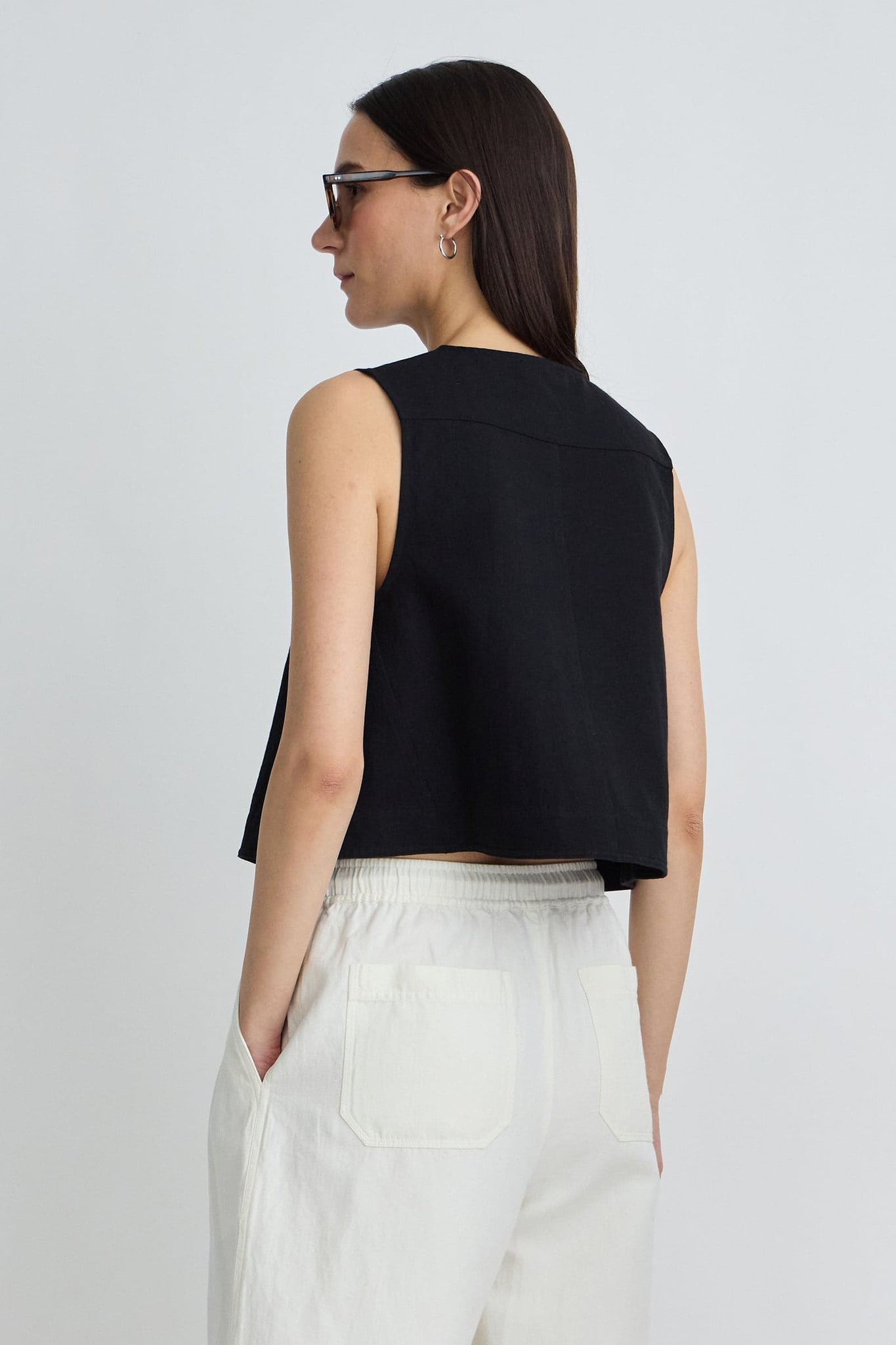 Godet Tank in Black