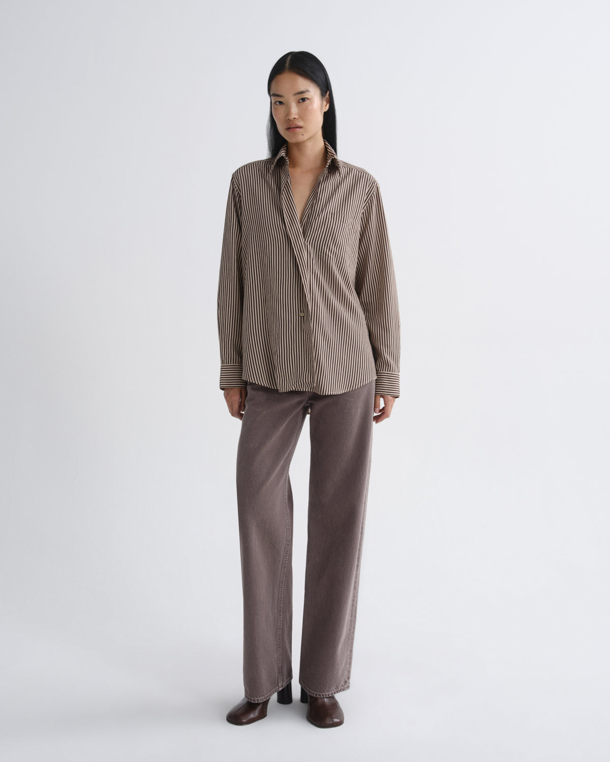 Aris Shirt in Trace Stripe Chocolate/Taupe