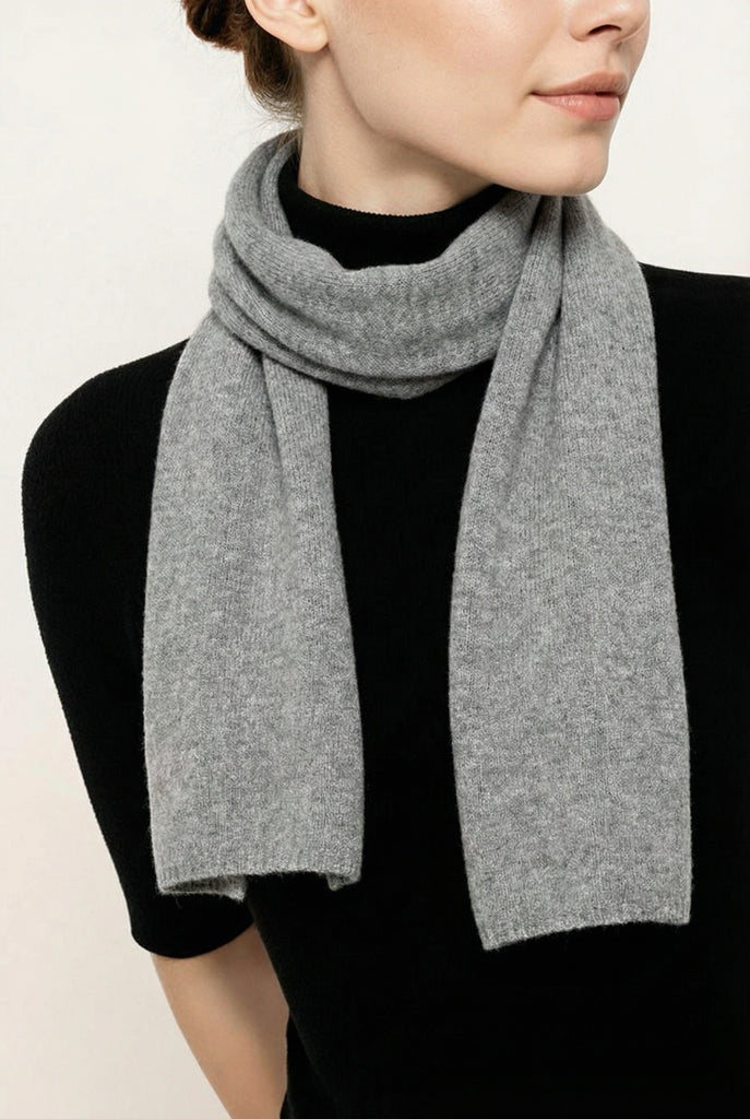 Evie Scarf in Mid Grey