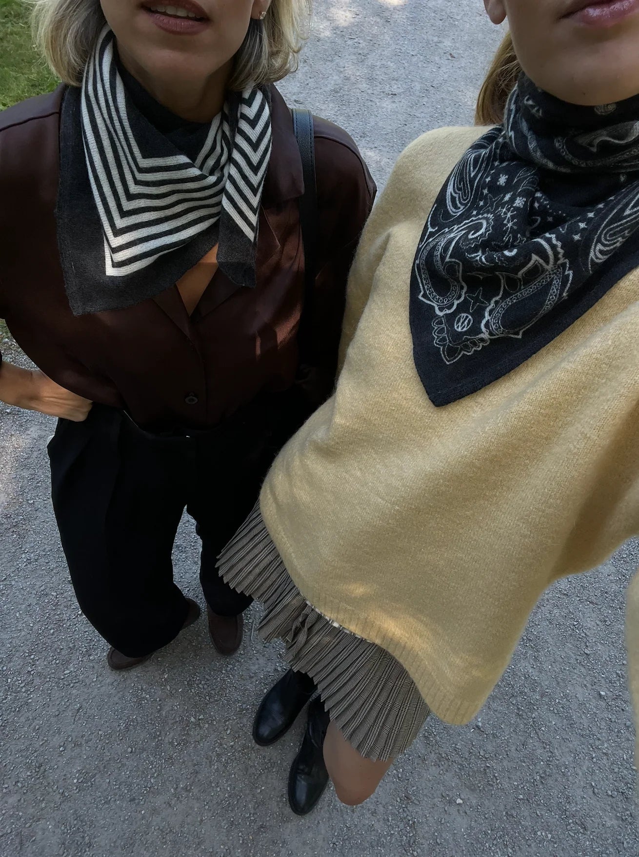 CASHMERE STRIPED SCARF | BLACK | 65 CM