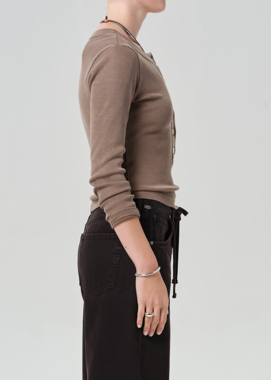 Varra Henley in Cocoa