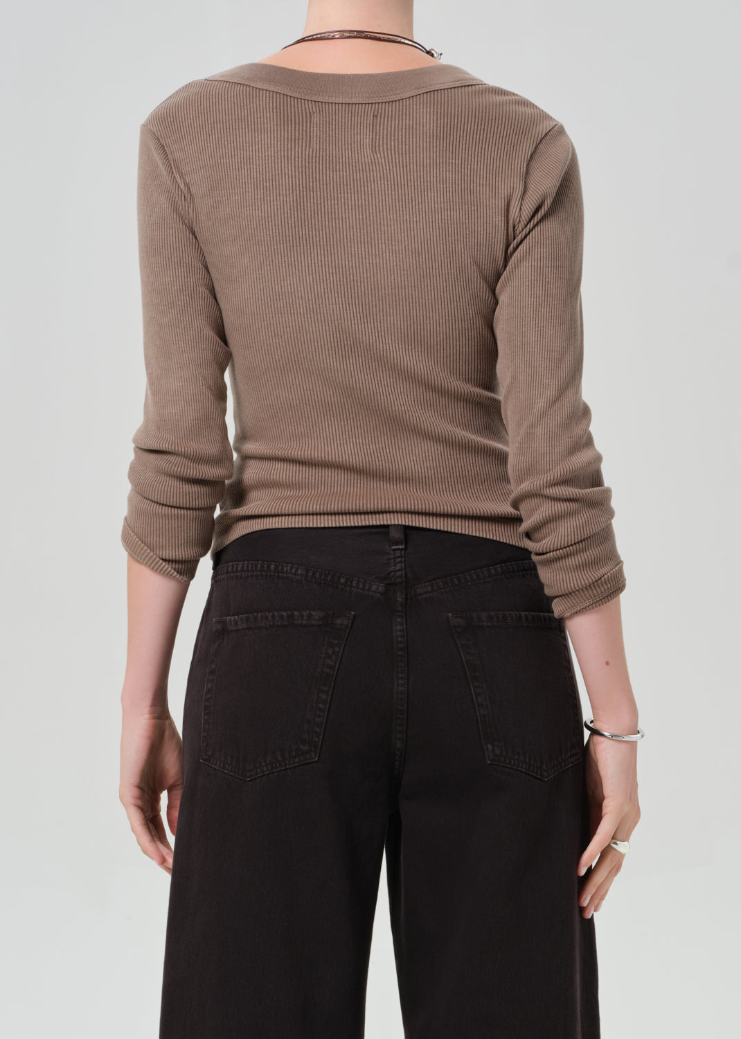 Varra Henley in Cocoa