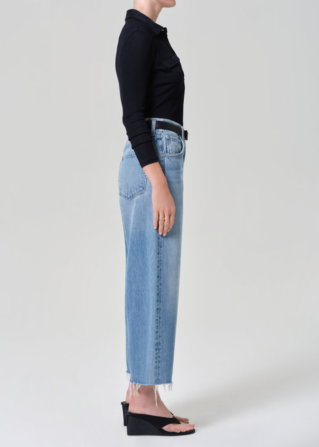 Ayla Raw Hem Crop in Honour
