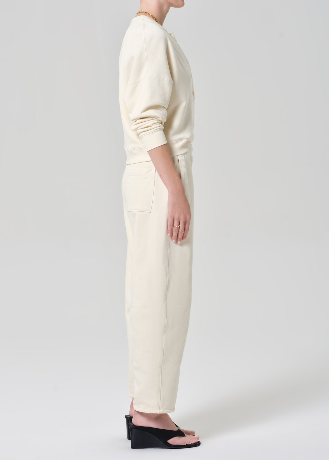 Miro Sweatpant in Cream