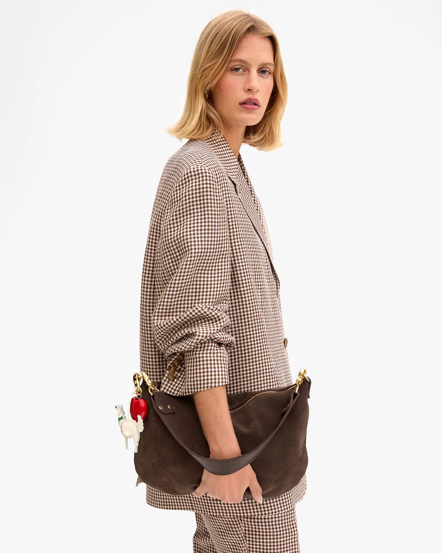 Moyen Messenger in Chocolate Suede