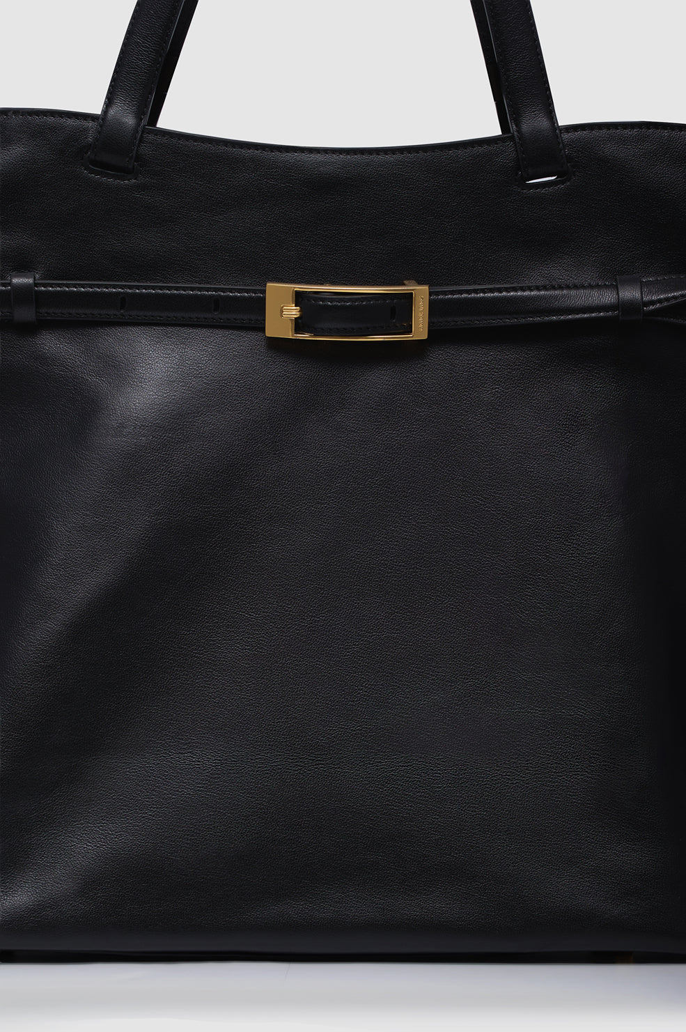 Elly Tote Small Grained Leather in Black