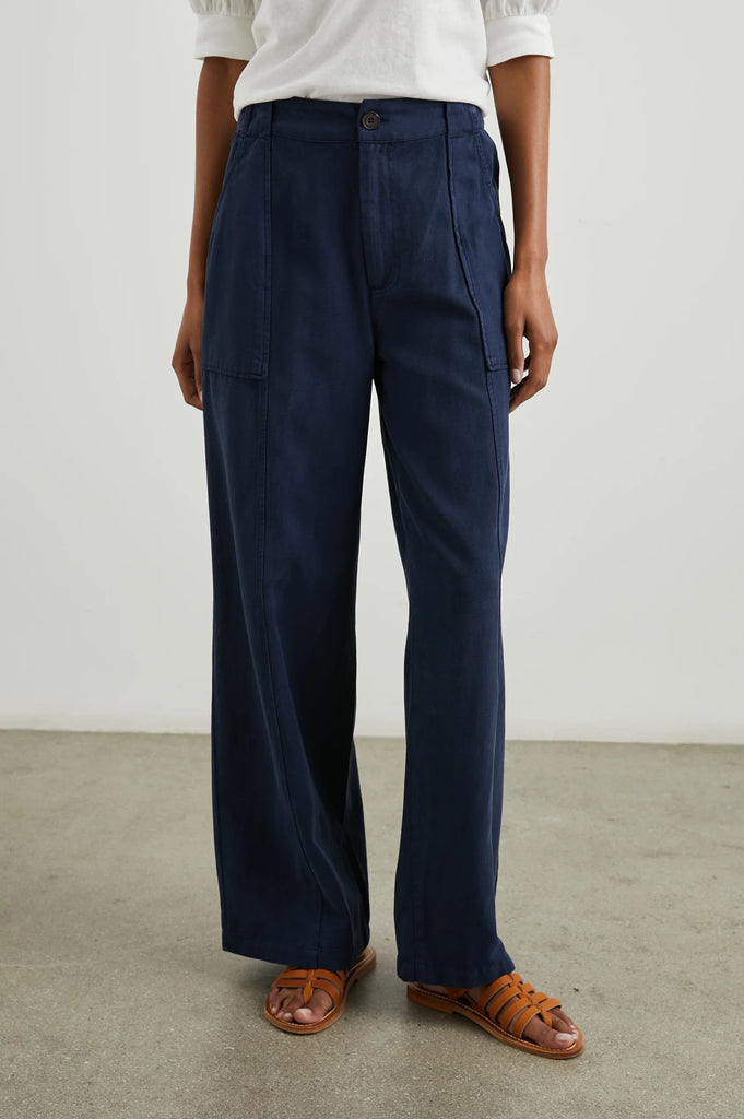 Greer Pant in Navy